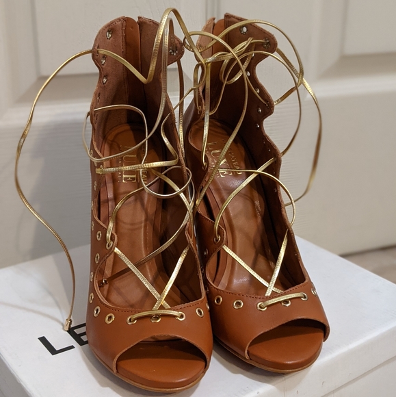 New tan leather Brazil designer lace-up 39 stiletto sandals - Picture 3 of 9